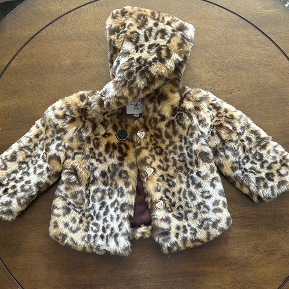 NWOT Mudpie Fur Coat 0-6 months - Picture 1 of 3